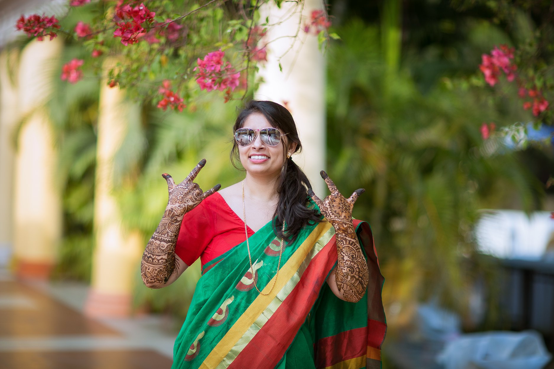 Mehendi outfits for on sale bride